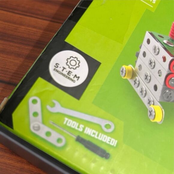 Sealed Metal Tech Tractor Mech Motors Motorized Metal Toy Stem Engineering 8+ - Picture 5 of 5